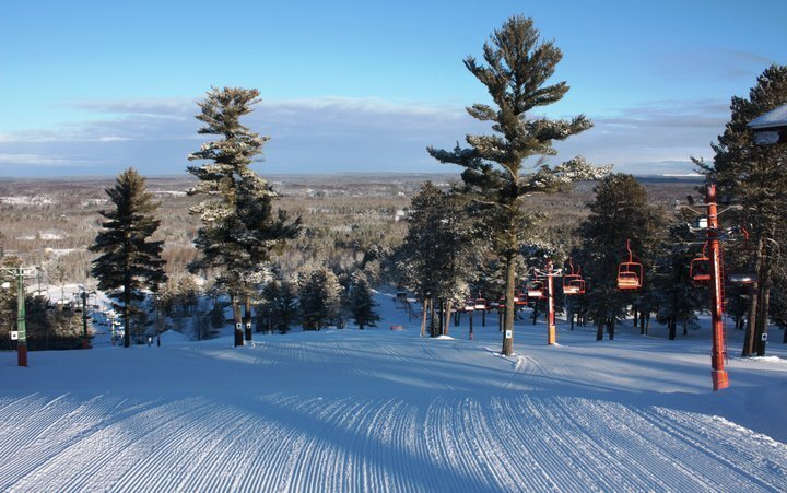 More Photos Of N3332 Pine Mountain Rd, Iron Mountain Hotel For Sale