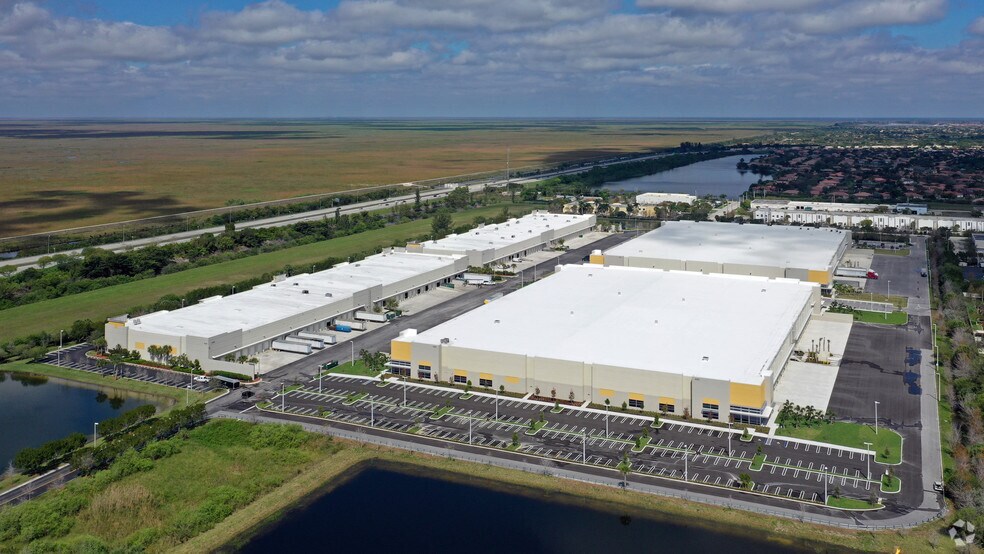 More Photos Of 4050 NW 126th Ave, Coral Springs Warehouse For Lease