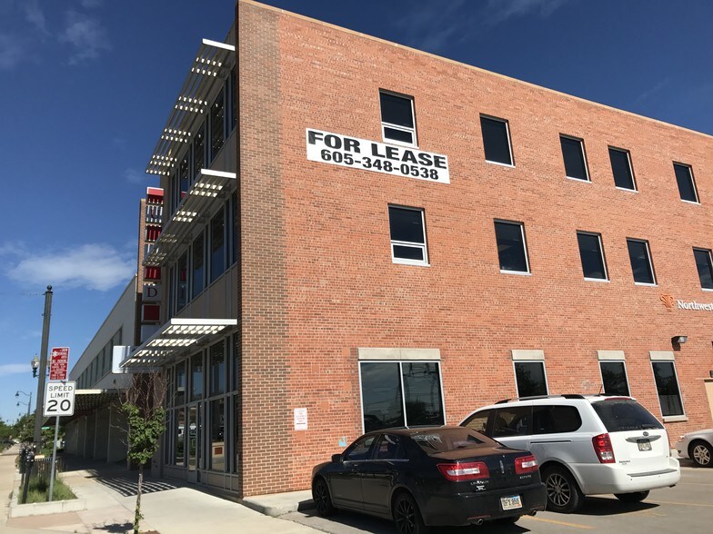 More Photos Of 520 Kansas City St, Rapid City Medical For Lease
