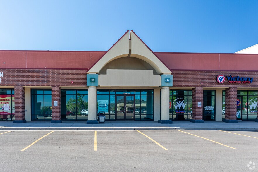 More Photos Of 12402-12482 W Ken Caryl Ave, Littleton General Retail For Lease