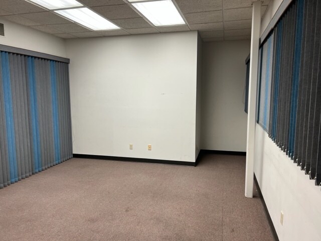 More Photos Of 4777 E State St, Rockford Medical For Lease