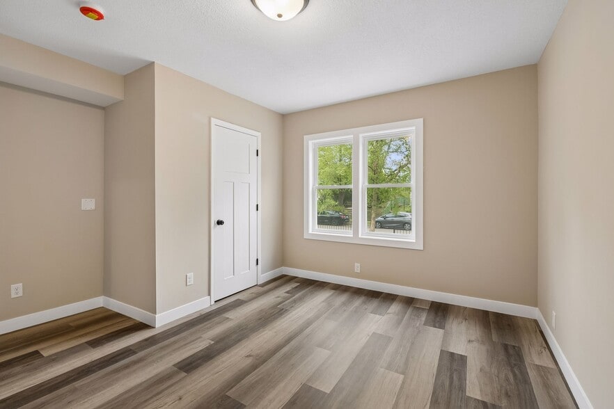 More Photos Of 4330 5th Ave S, Minneapolis Apartments For Sale