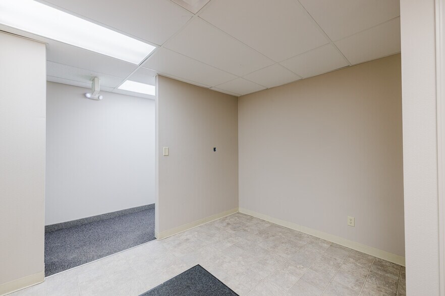 More Photos Of 1750 Manzanita Dr, Elko Office Residential For Sale