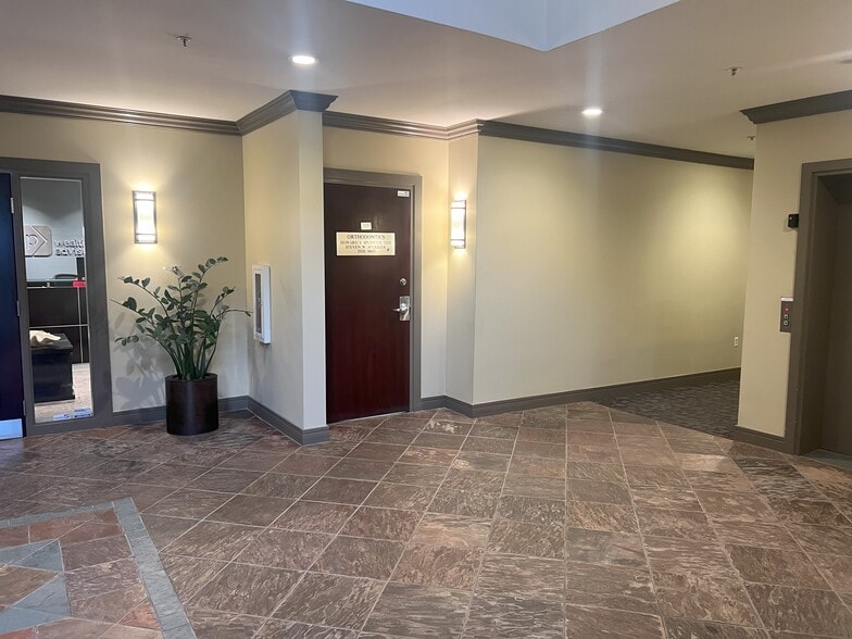 More Photos Of 3115 E Lion, Salt Lake City Medical For Sale