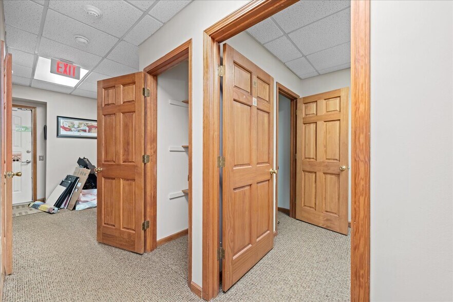 More Photos Of 303 E Main St, Pickens General Retail For Sale