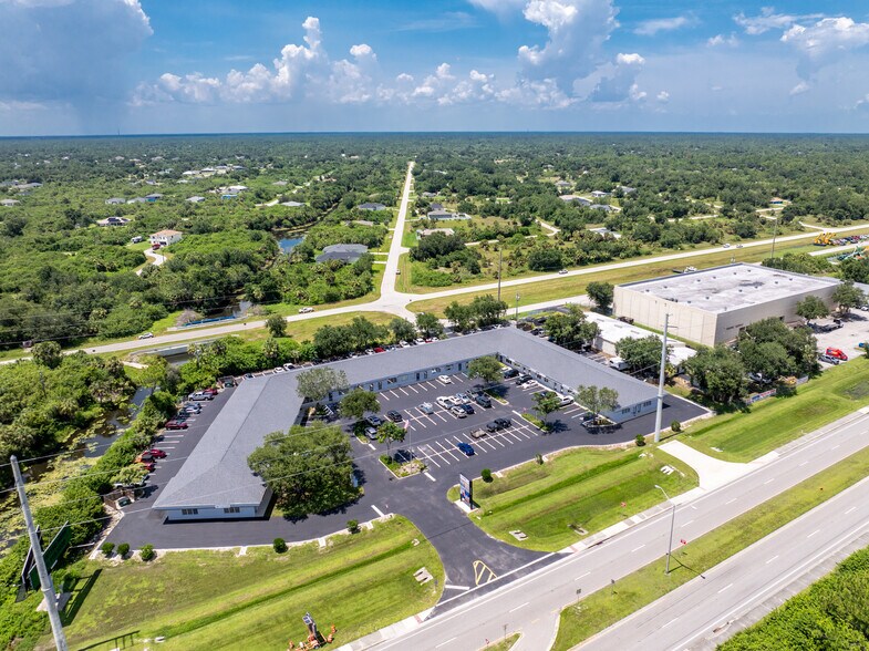 More Photos Of 20020 Veterans Blvd, Port Charlotte Office For Sale