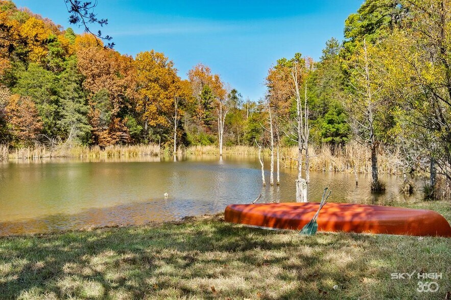 More Photos Of 3134 E Van Buren, Eureka Springs Hotel For Sale