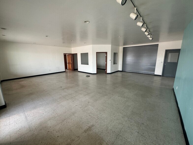 More Photos Of 3050 US Highway 93 S, Kalispell Industrial For Lease