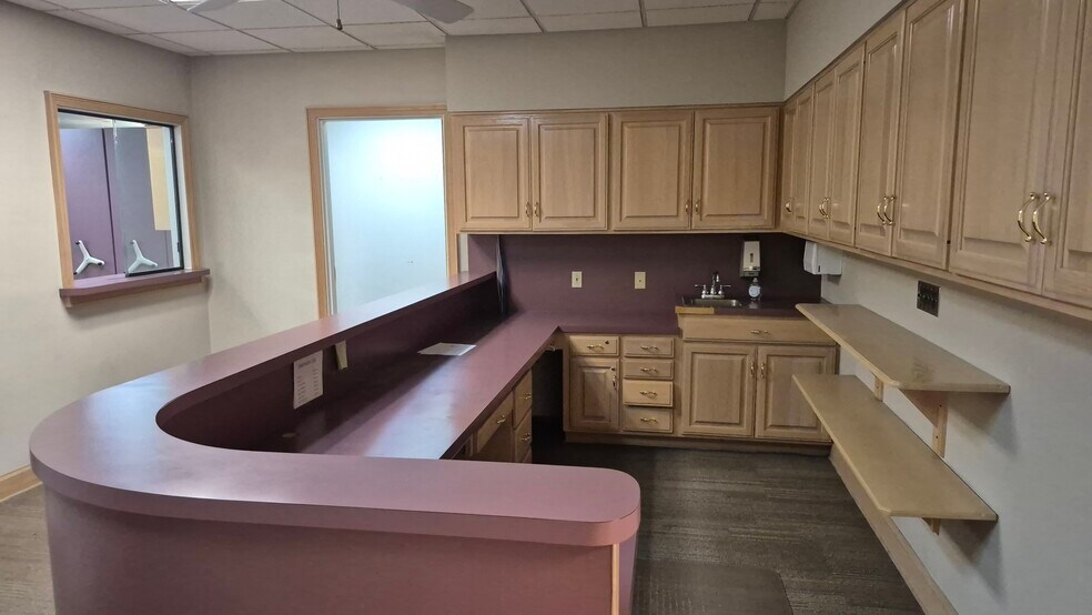 More Photos Of 1 Mercy Ln, Hot Springs Medical For Sale