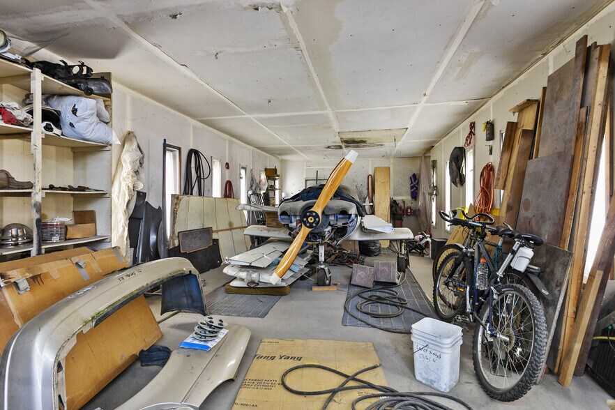 More Photos Of 2401 Old Highway 99 S Rd, Mount Vernon Auto Repair For Sale