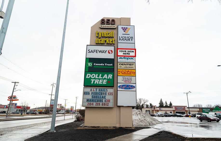 More Photos Of 850 Keewatin St, Winnipeg General Retail For Lease