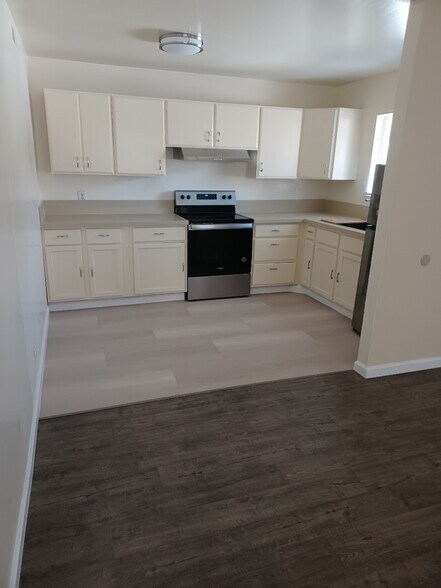 More Photos Of 420 Lee St, Carson City Apartments For Sale