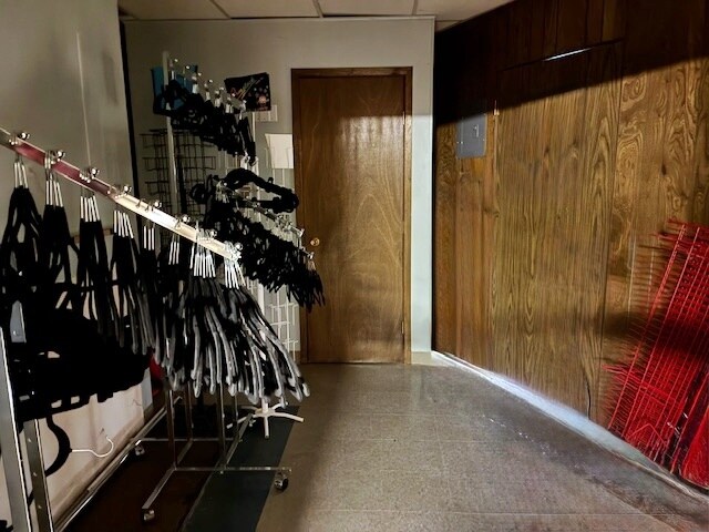 More Photos Of 444 S Central Ave, Marshfield Storefront For Sale