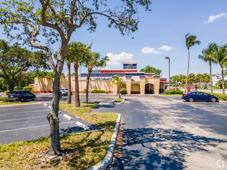 More Photos Of 1424-1450 N Federal Hwy, Boca Raton Restaurant For Lease