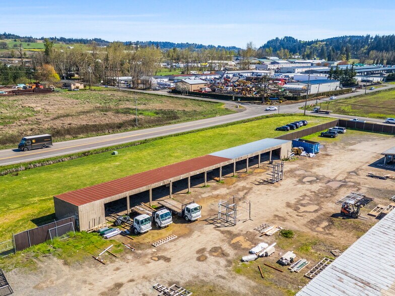 More Photos Of 3511 Boone Rd SE, Salem Distribution For Lease