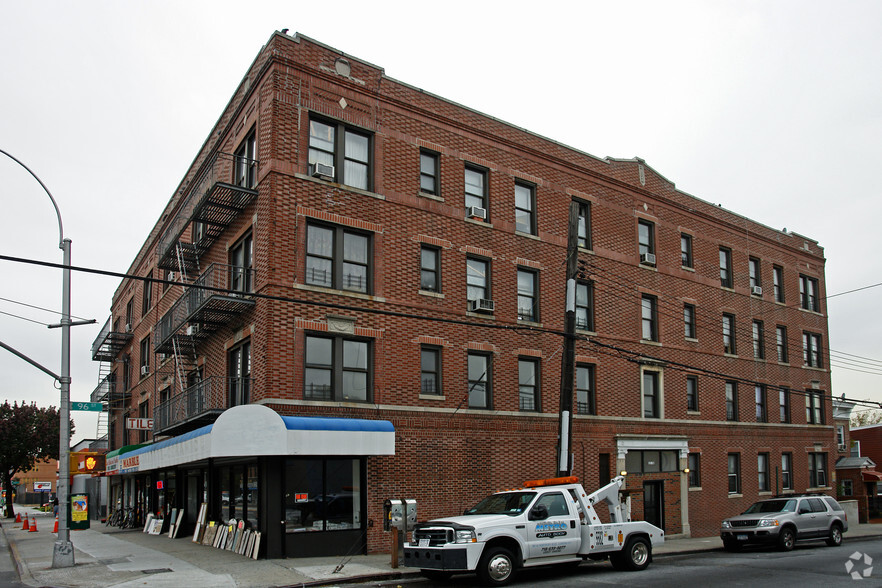 Primary Photo Of 9513 Northern Blvd, Jackson Heights Apartments For Sale