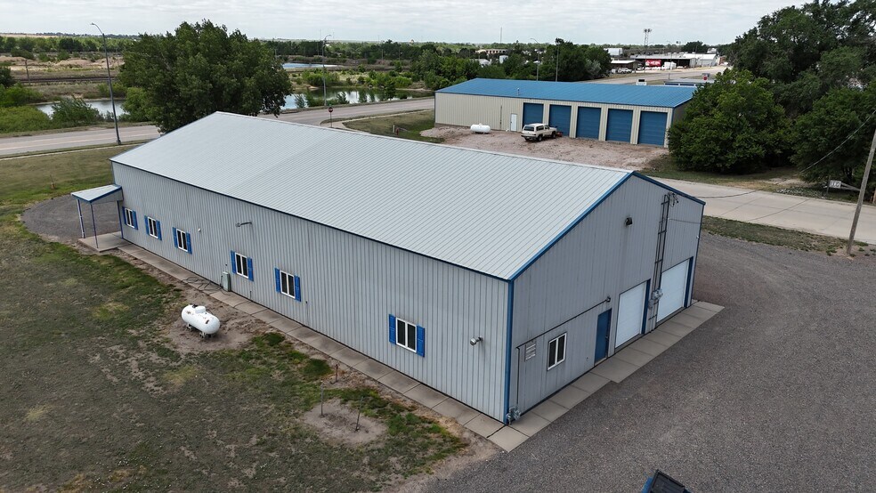 More Photos Of 1401 E 1st St, Ogallala Office For Sale