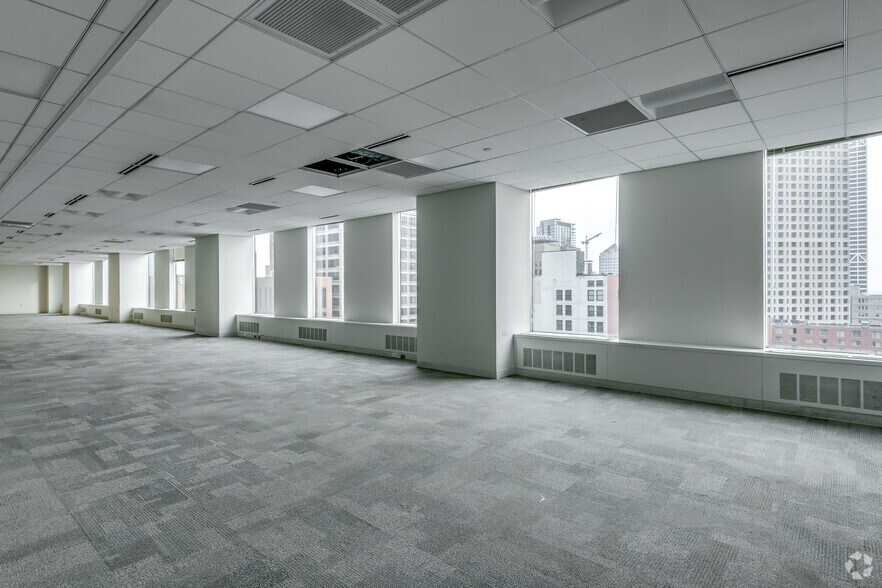 Photo of 13rd Floor Ste 1390