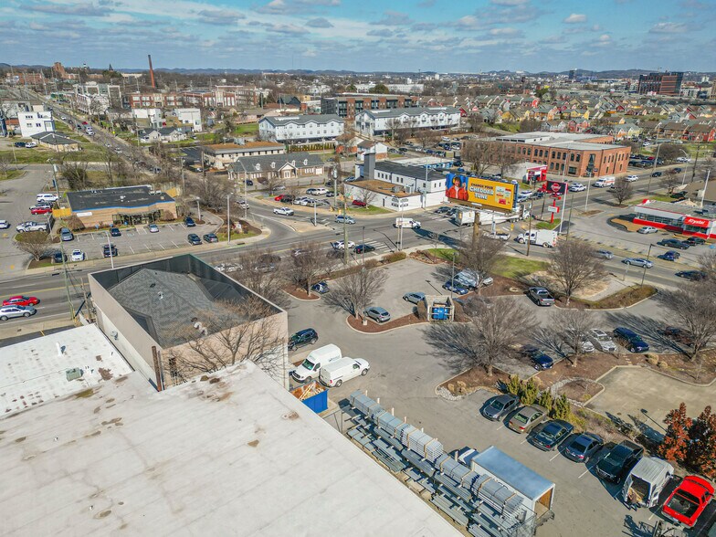 More Photos Of 1811 Charlotte Ave, Nashville Storefront Retail Office For Sale