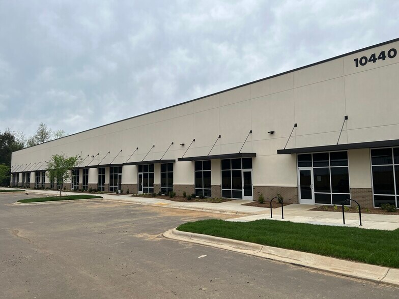 More Photos Of 10420-10440 John Price Rd, Charlotte Light Manufacturing For Lease