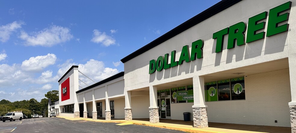 More Photos Of 3813-3815 Ross Clark Cir, Dothan Storefront For Sale