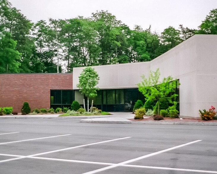 Primary Photo Of 10 B Madison Avenue Extension, Albany Office For Lease