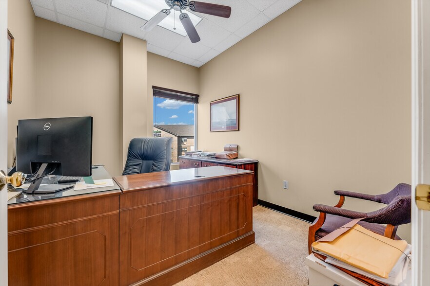 More Photos Of 601 Venture Dr, Morgantown Freestanding For Lease