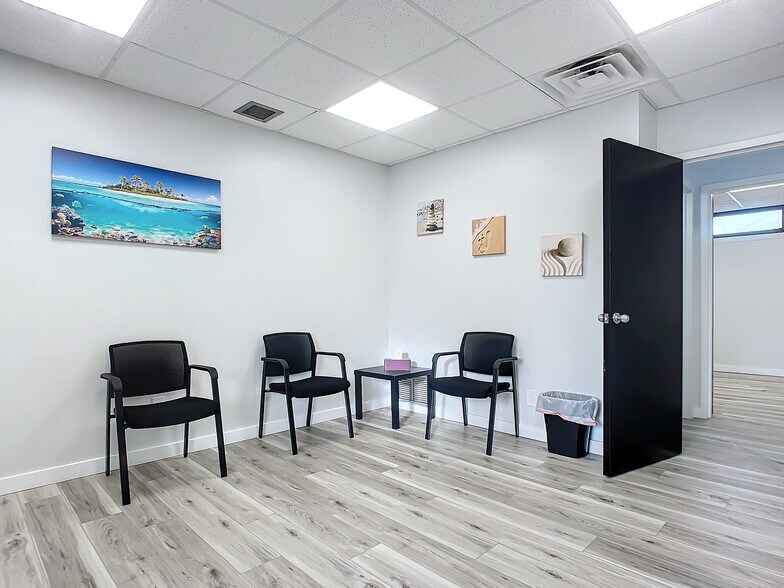 More Photos Of 405 Downing St, New Smyrna Beach Medical For Sale
