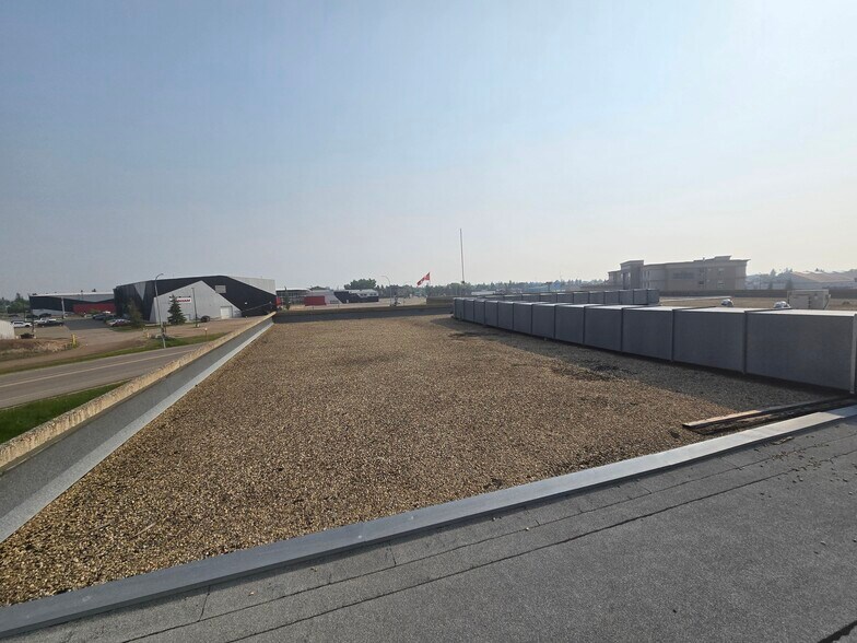 More Photos Of 5201 44 St, Bonnyville Industrial For Sale