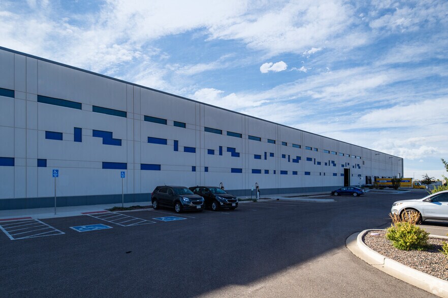 More Photos Of 6144 N Panasonic Way, Denver Manufacturing For Lease