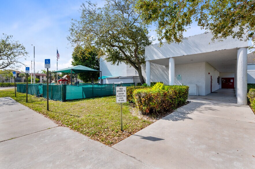 More Photos Of 7875 W McNab Rd, Tamarac Religious Facility For Sale