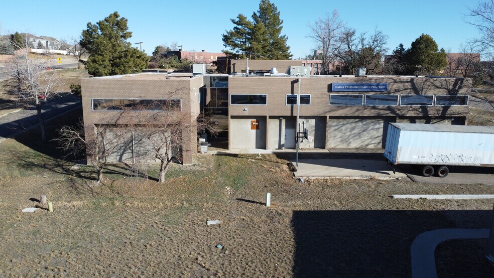 More Photos Of 5920 McIntyre St, Golden Flex For Sale