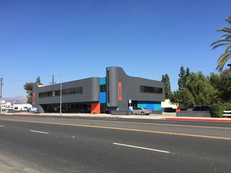 Primary Photo Of 9040 Topanga Canyon Blvd, Canoga Park Loft Creative Space For Lease