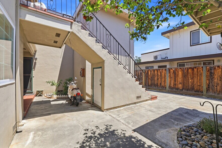More Photos Of 3158 Impala Dr, San Jose Apartments For Sale