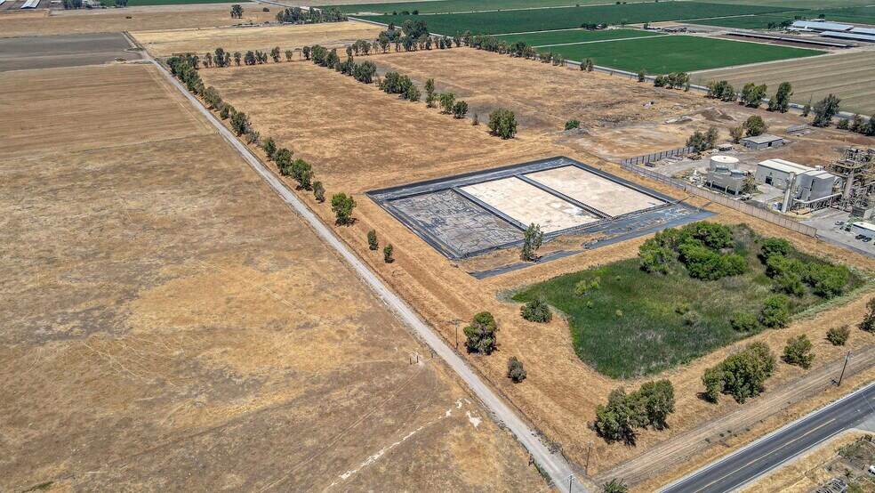 More Photos Of 30 W Sandy Mush Rd, Merced Industrial For Sale