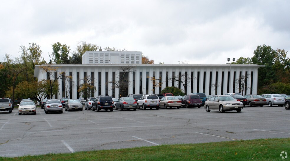 More Photos Of 210 Malapardis Rd, Cedar Knolls Office For Lease