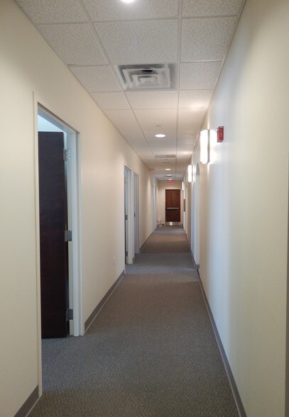 More Photos Of 1050 SE Monterey Rd, Stuart Medical For Lease