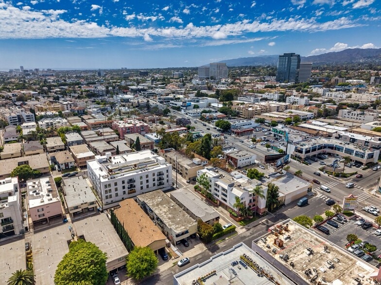 More Photos Of 1525 Armacost Ave, Los Angeles Apartments For Sale