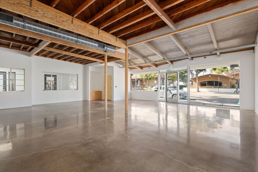 More Photos Of 5030-5036 Carpinteria Ave, Carpinteria Storefront Retail Office For Lease