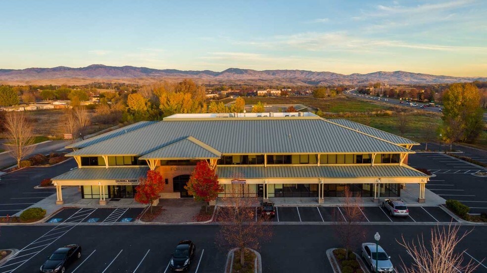 More Photos Of 408 S Eagle Rd, Eagle Coworking Space