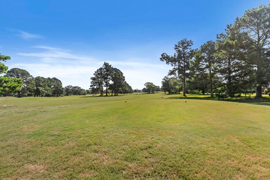 More Photos Of 101 Merion Dr, Eufaula Golf Course Driving Range For Sale