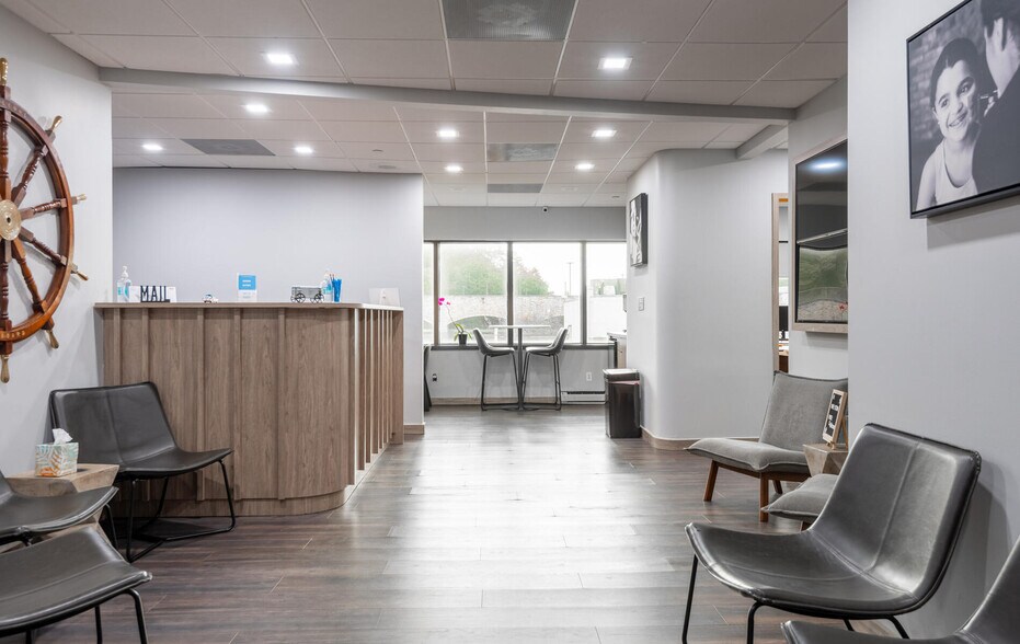 More Photos Of 3 School St, Glen Cove Medical For Sale