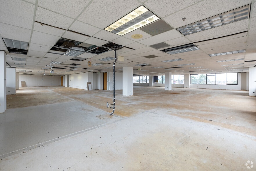 More Photos Of 14001 E Iliff Ave, Aurora Office For Sale