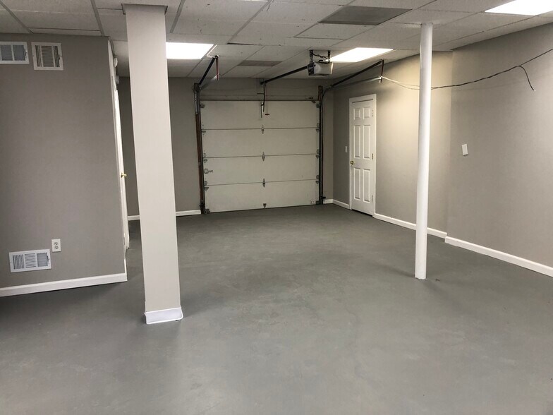 More Photos Of 1 Cardinal Dr, Little Falls Office For Lease