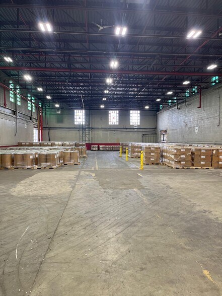 More Photos Of 99 Jersey Ave, New Brunswick Warehouse For Lease