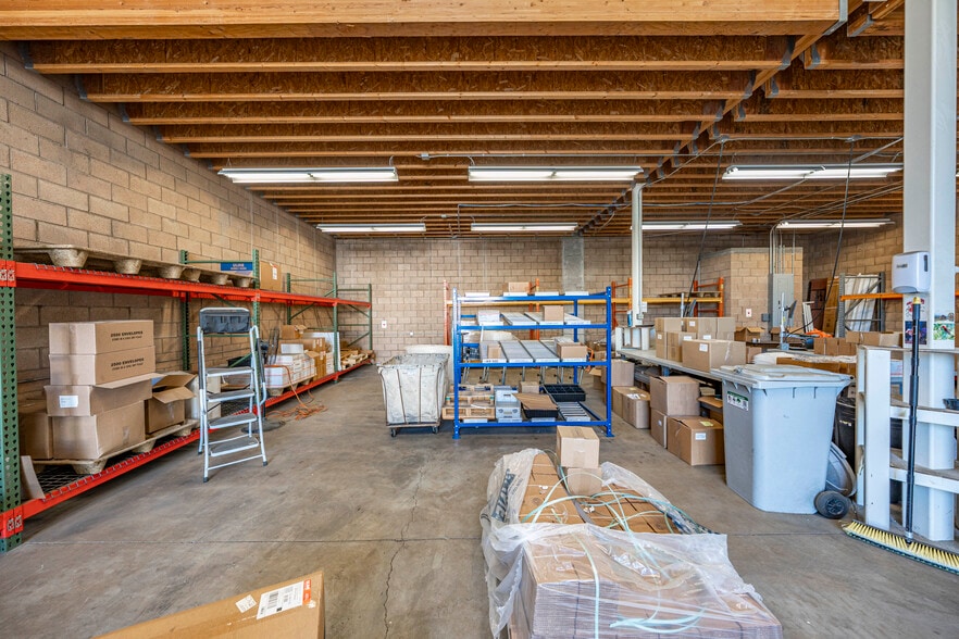More Photos Of 2646 St Louis Ave, Signal Hill Warehouse For Sale