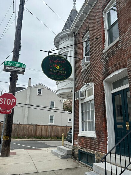 More Photos Of 399 Leverington Ave, Philadelphia Storefront Retail Residential For Lease
