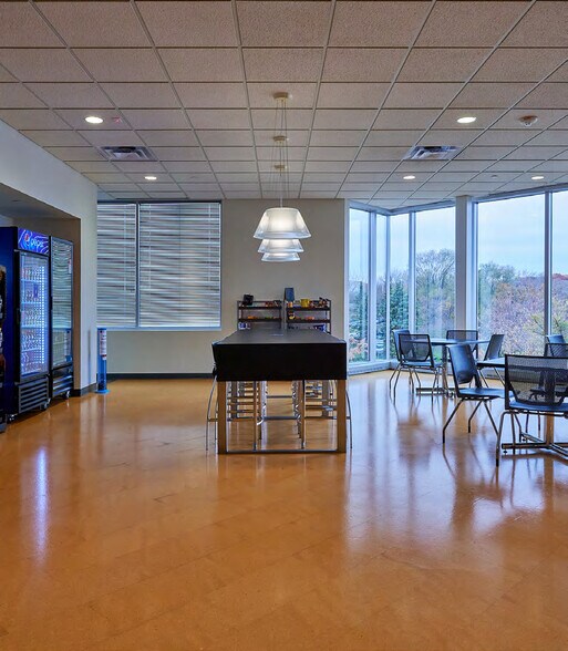 More Photos Of 10700 Bren Rd W, Minnetonka Manufacturing For Lease