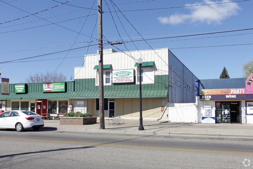 More Photos Of 2417 Eastern Ave SE, Grand Rapids Coworking Space