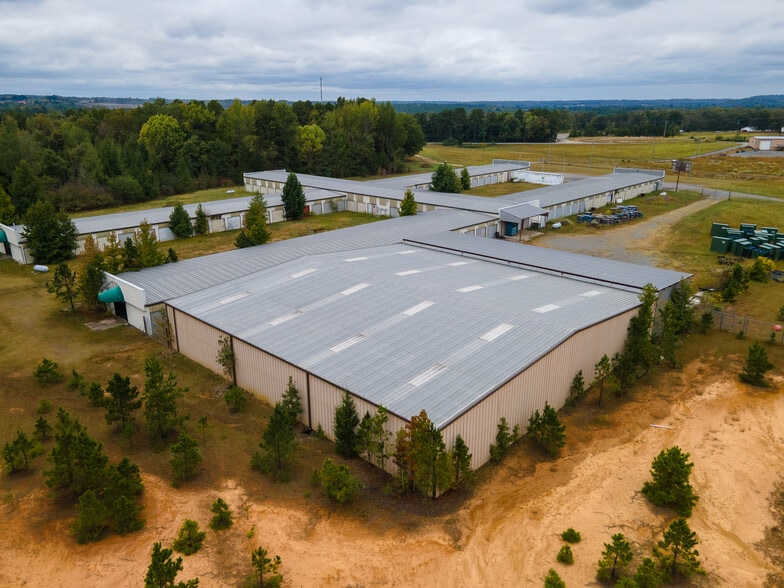 More Photos Of 1400 Highway 65 N, Damascus Warehouse For Sale